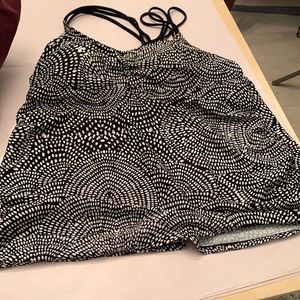 Black and White Patterned Tankini Swimsuit